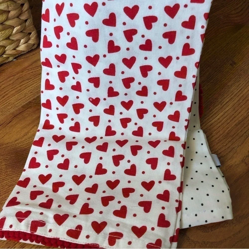 Red & White Vintage Heart kitchen towel and oven mitt set (4ct)